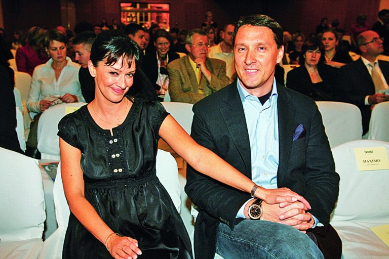 Na starším snímku z roku 2007 s manželem Herbertem Slavíkem.