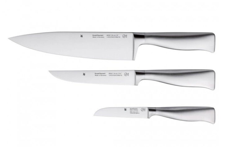 Pokud nože nemají žádné přechody ani spáry mezi čepelí a střenkou, máte jistotu, že jsou plně hygienické (Grand Gourmet WMF, www.chefshop.cz).