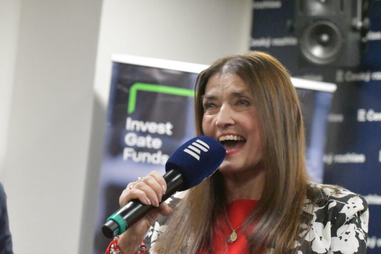 Miluška Voborníková si zazpívala jeden ze slavných Fouskových textů